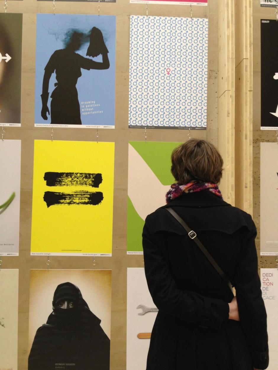 Female Surrounded at Les Arts Decoratifs